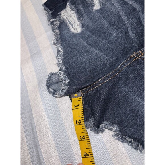 Y2K Refuge Jean Shorts Women’s Size 6 Dark Blue Denim Raw Hem Frayed Booty Short - Picture 11 of 11